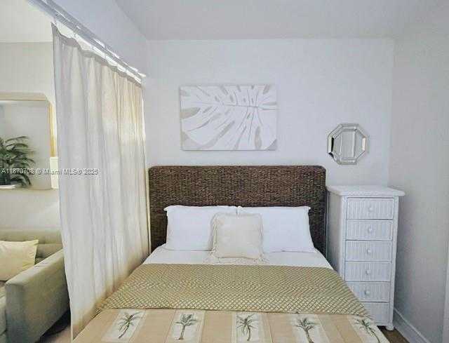 Small Image of 1050 PENNSYLVANIA AVE #28, Miami Beach Number 10