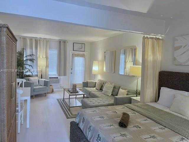 Small Image of 1050 PENNSYLVANIA AVE #28, Miami Beach Number 16