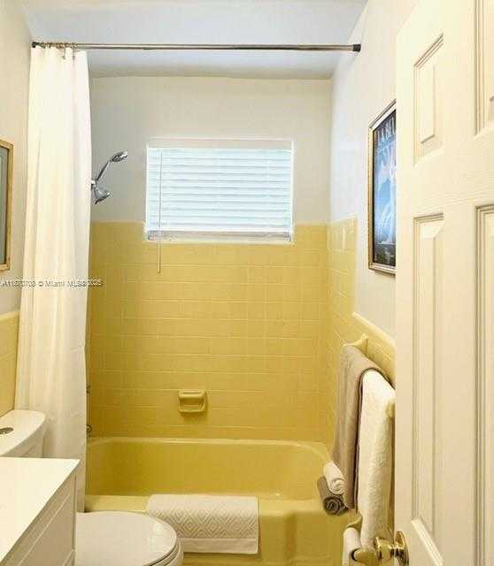 Small Image of 1050 PENNSYLVANIA AVE #28, Miami Beach Number 6