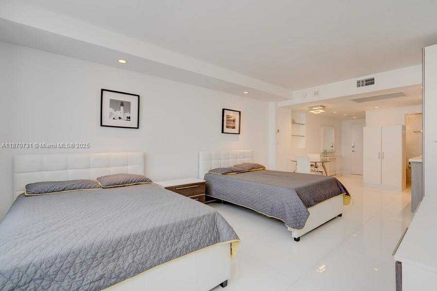 Small Image of 100 LINCOLN RD #614A, Miami Beach Number 7
