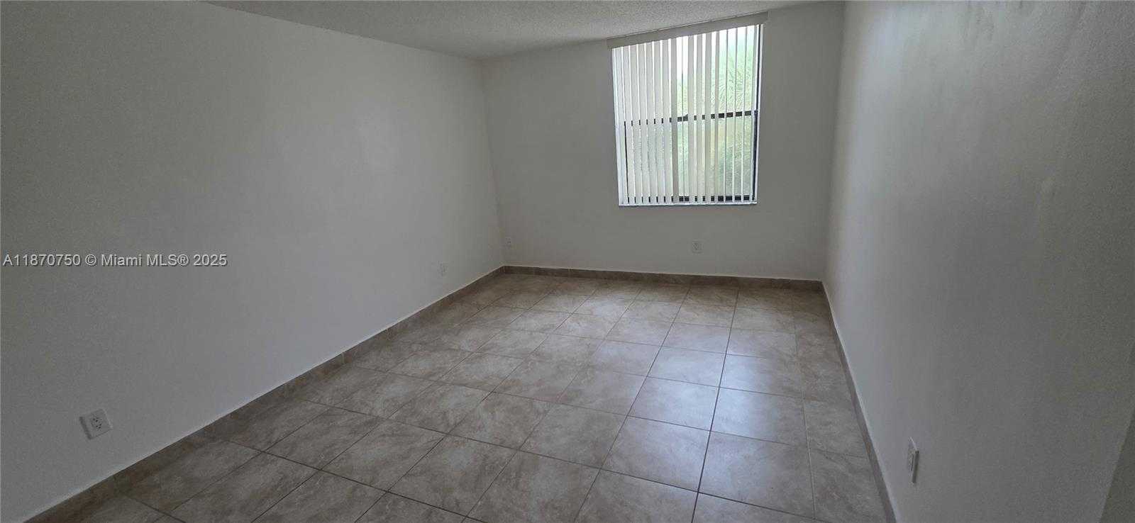 Small Image of 14311 NORTH KENDALL DR #408A, Miami Number 5