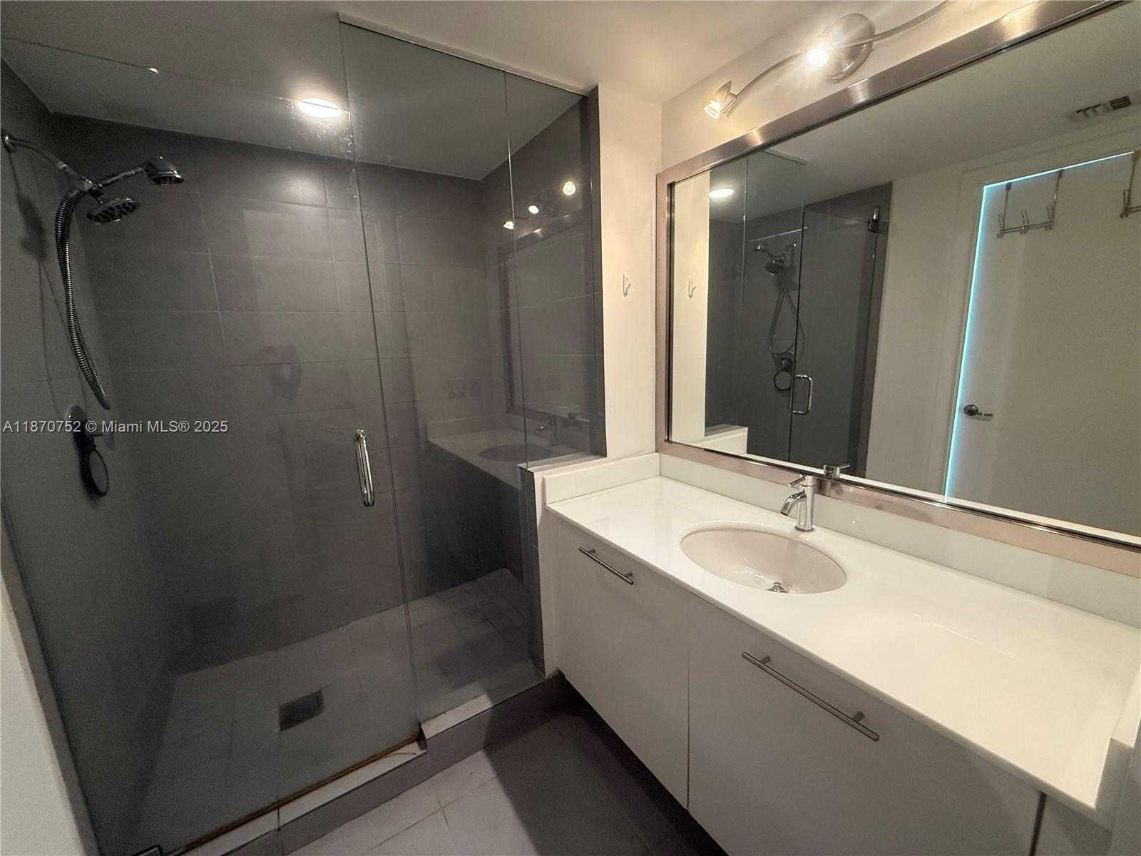 Small Image of 92 SOUTH WEST 3RD ST #3709, Miami Number 11
