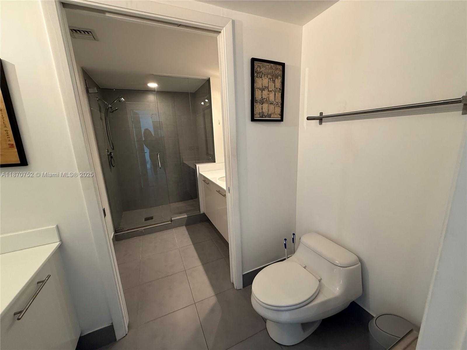 Small Image of 92 SOUTH WEST 3RD ST #3709, Miami Number 16