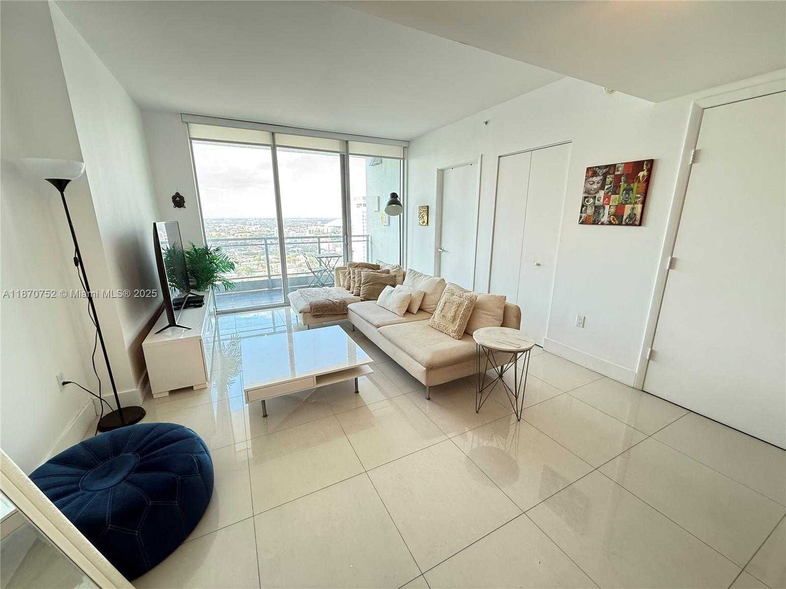 Small Image of 92 SOUTH WEST 3RD ST #3709, Miami Number 2