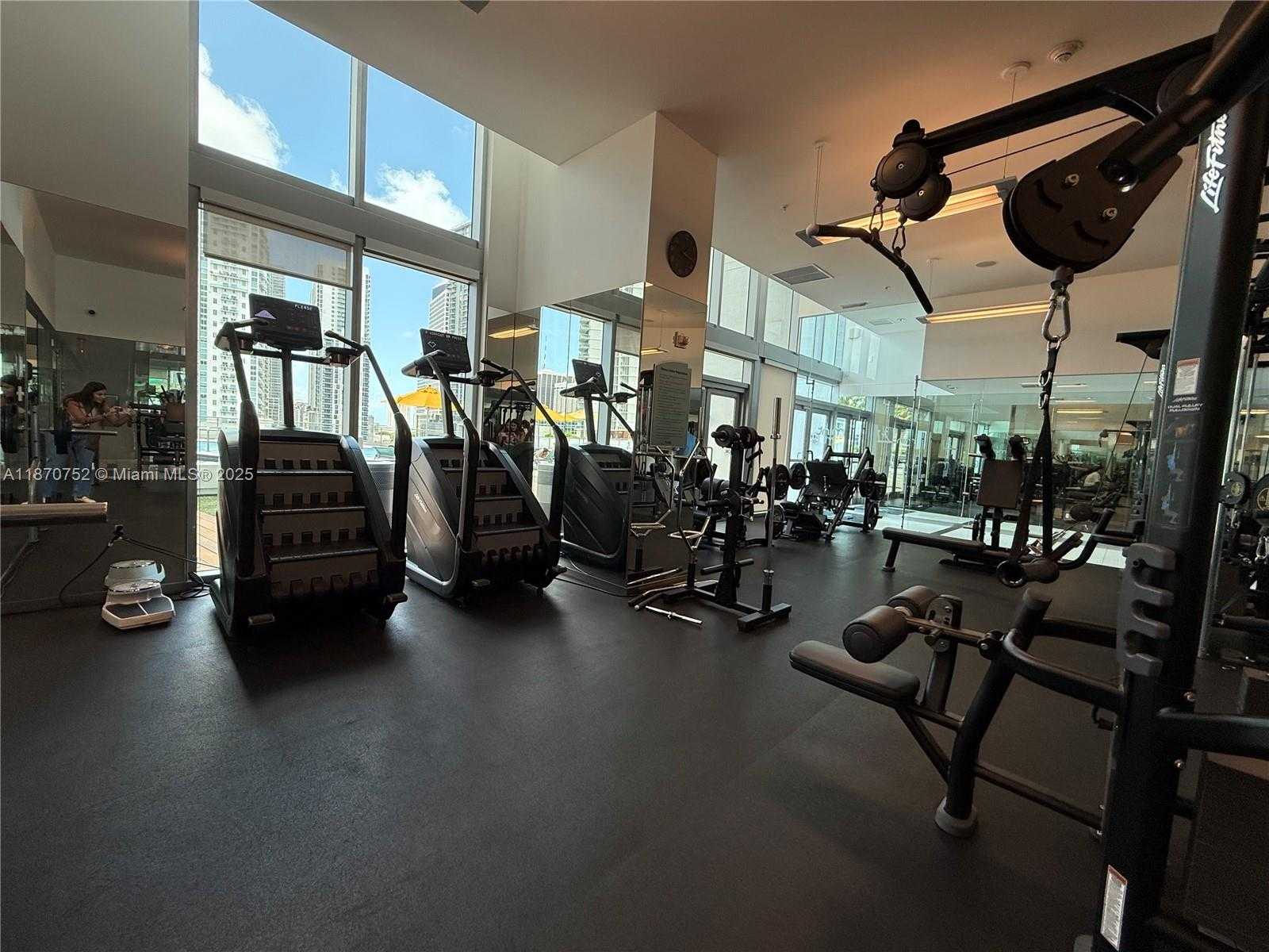 Small Image of 92 SOUTH WEST 3RD ST #3709, Miami Number 35