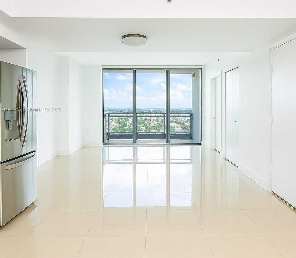 Small Image of 92 SOUTH WEST 3RD ST #3709, Miami Number 43