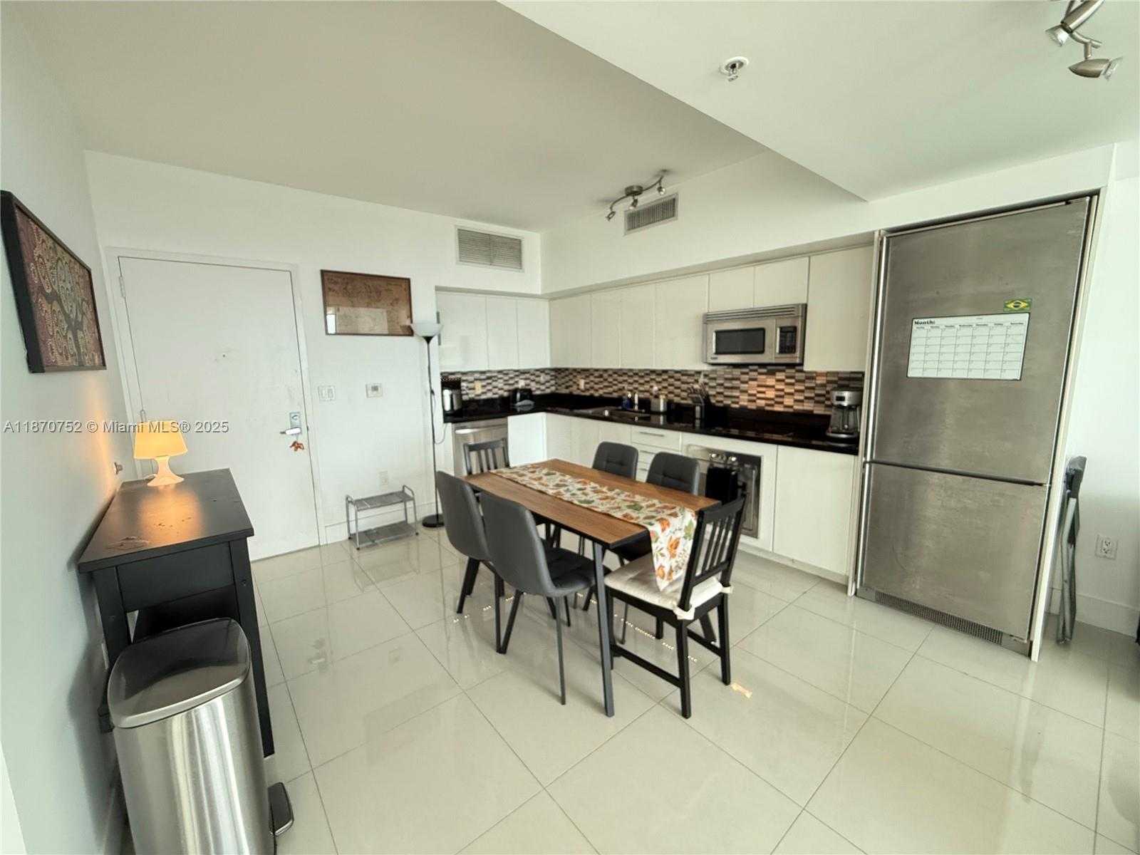 Small Image of 92 SOUTH WEST 3RD ST #3709, Miami Number 8