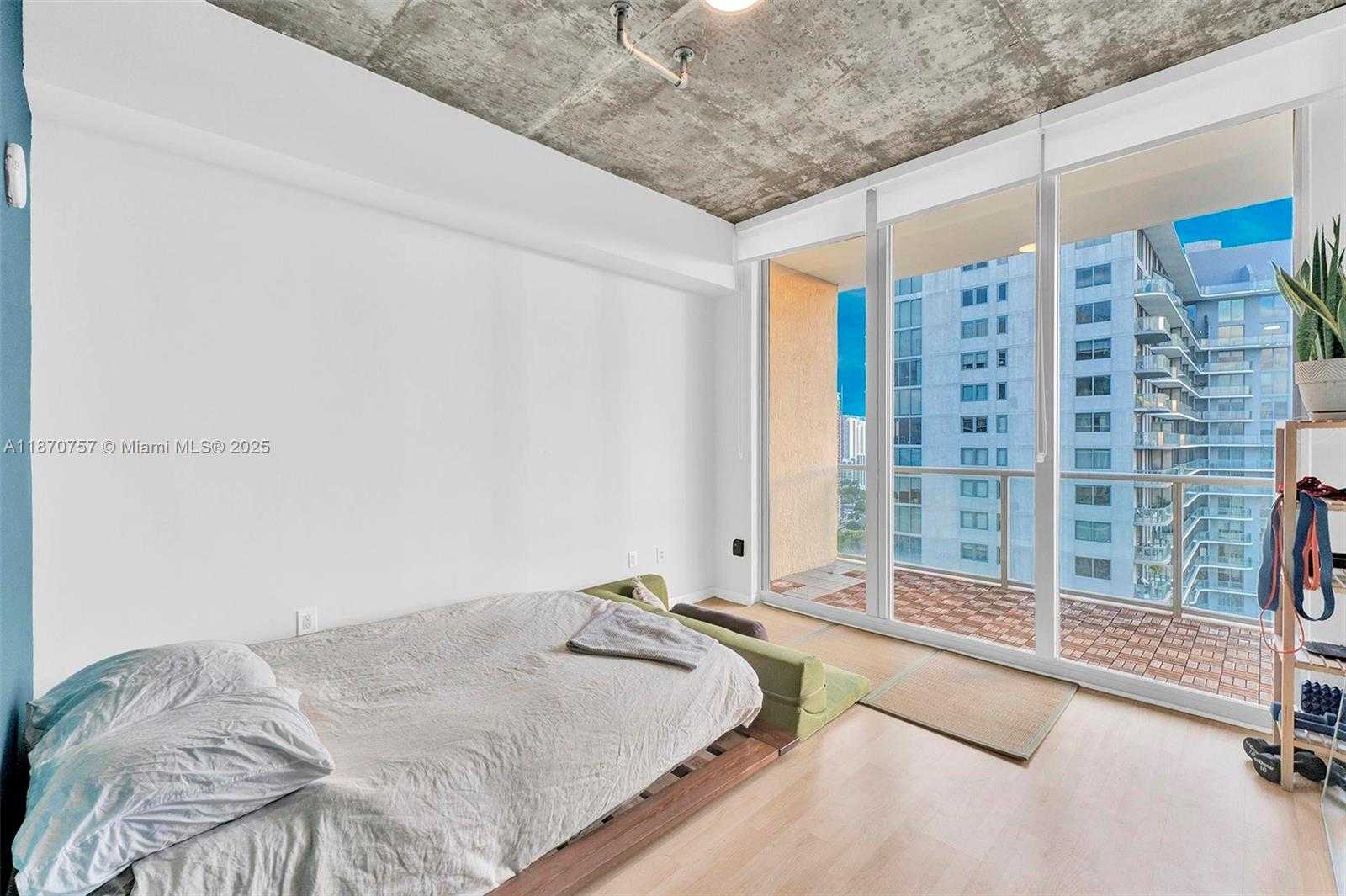 Small Image of 3470 EAST COAST AVE #H2705, Miami Number 16