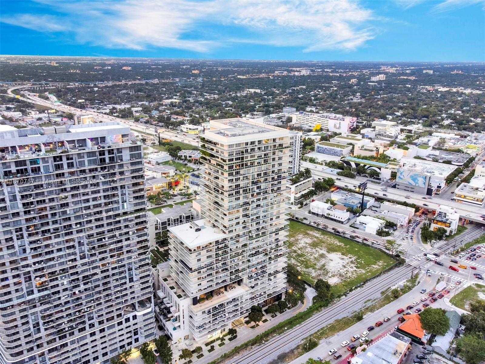 Small Image of 3470 EAST COAST AVE #H2705, Miami Number 26