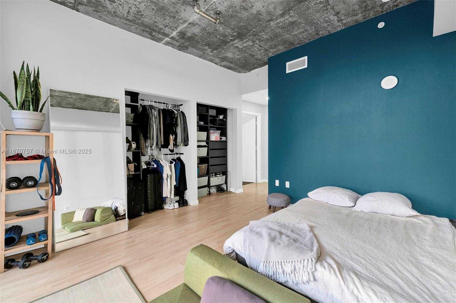 Small Image of 3470 EAST COAST AVE #H2705, Miami Number 4
