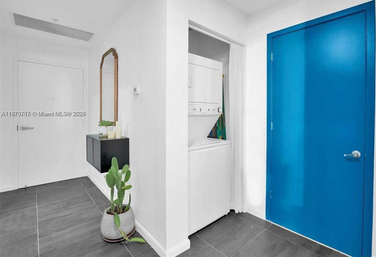 Small Image of 3470 EAST COAST AVE #H2705, Miami Number 6