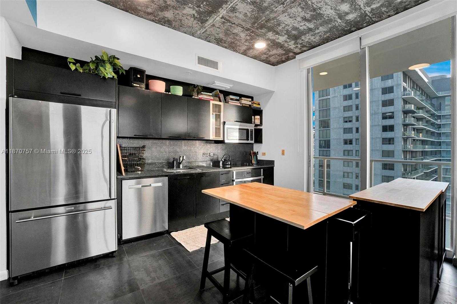 Small Image of 3470 EAST COAST AVE #H2705, Miami Number 7