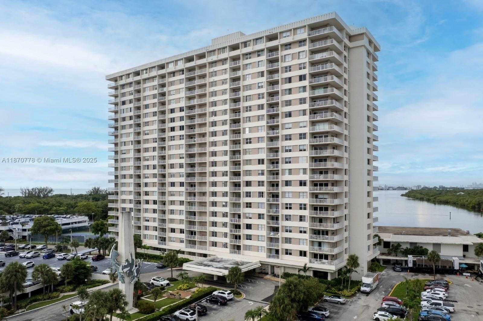 Small Image of 300 BAYVIEW DR #701, Sunny Isles Beach Number 66