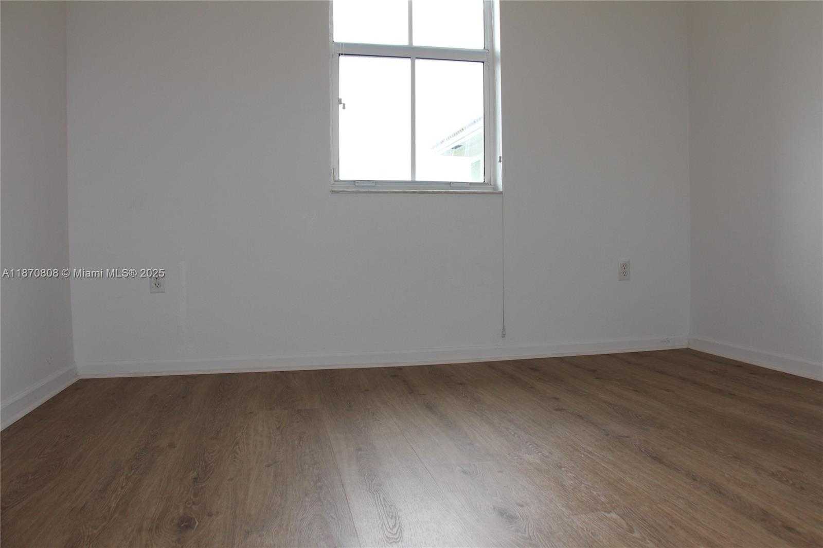 Small Image of 11202 NORTH WEST 83 ST #207, Doral Number 16