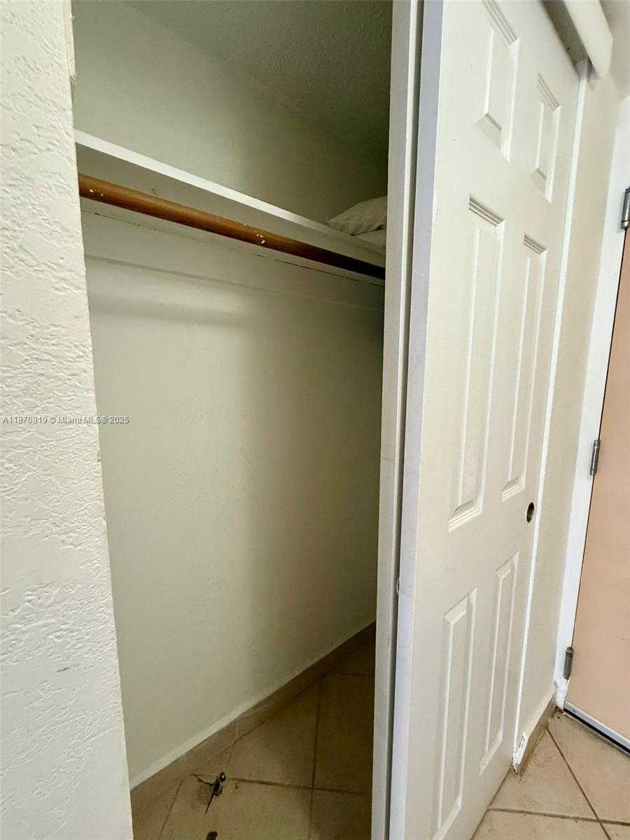 Small Image of 19201 COLLINS AVE #241, Sunny Isles Beach Number 13