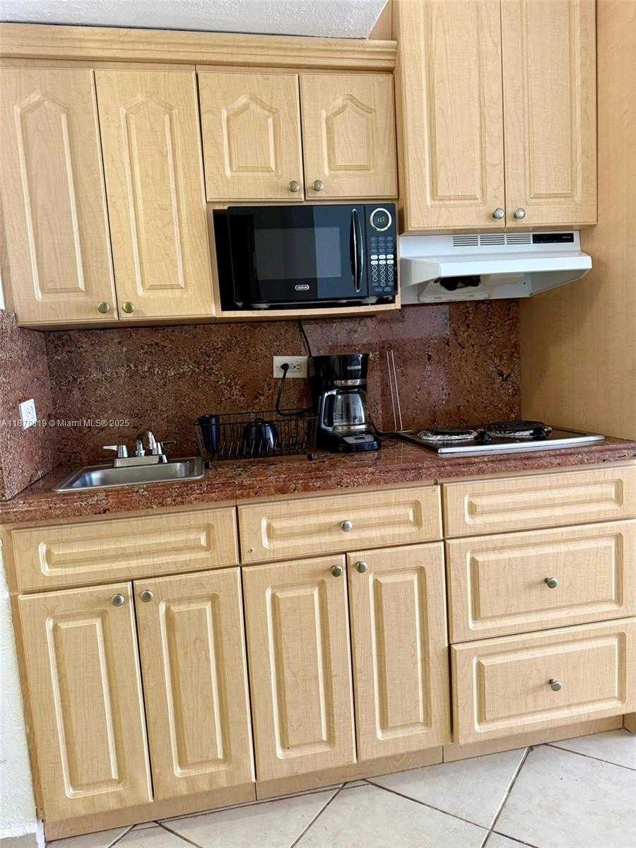 Small Image of 19201 COLLINS AVE #241, Sunny Isles Beach Number 9