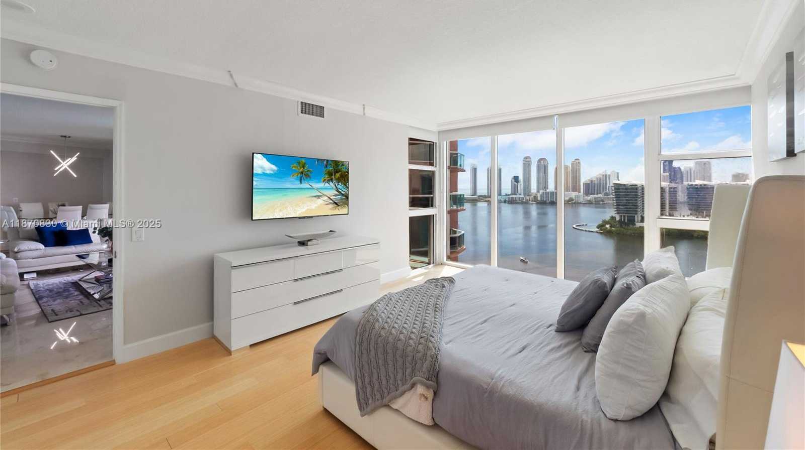 Small Image of 3370 HIDDEN BAY DR #2010, Aventura Number 17