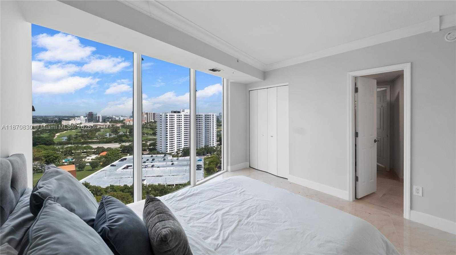Small Image of 3370 HIDDEN BAY DR #2010, Aventura Number 23