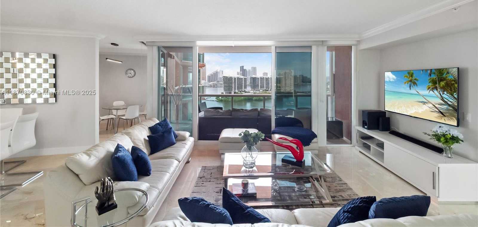 Small Image of 3370 HIDDEN BAY DR #2010, Aventura Number 5