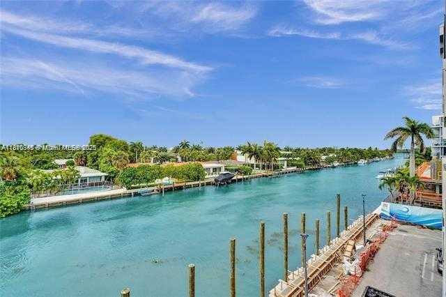 Small Image of 9800 WEST BAY HARBOR DR #401, Bay Harbor Islands Number 17