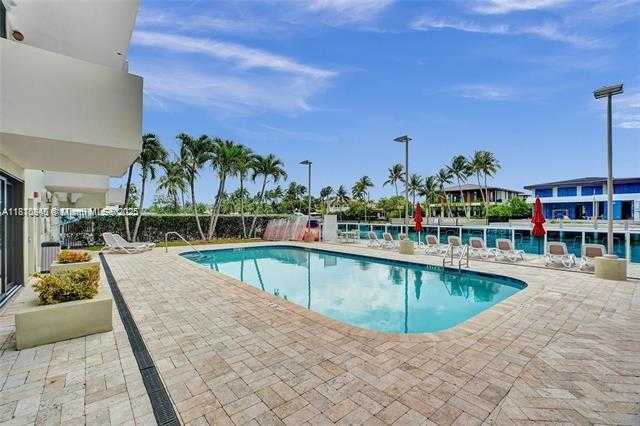 Small Image of 9800 WEST BAY HARBOR DR #401, Bay Harbor Islands Number 22