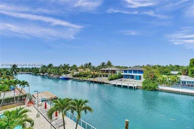 Small Image of 9800 WEST BAY HARBOR DR #401, Bay Harbor Islands Number 25