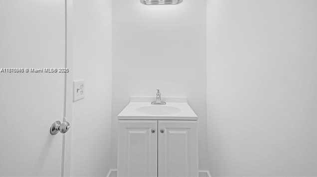 Small Image of 9800 WEST BAY HARBOR DR #401, Bay Harbor Islands Number 32