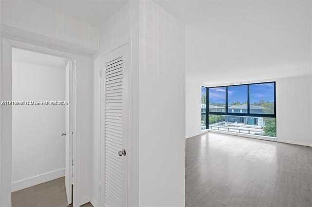 Small Image of 9800 WEST BAY HARBOR DR #401, Bay Harbor Islands Number 51