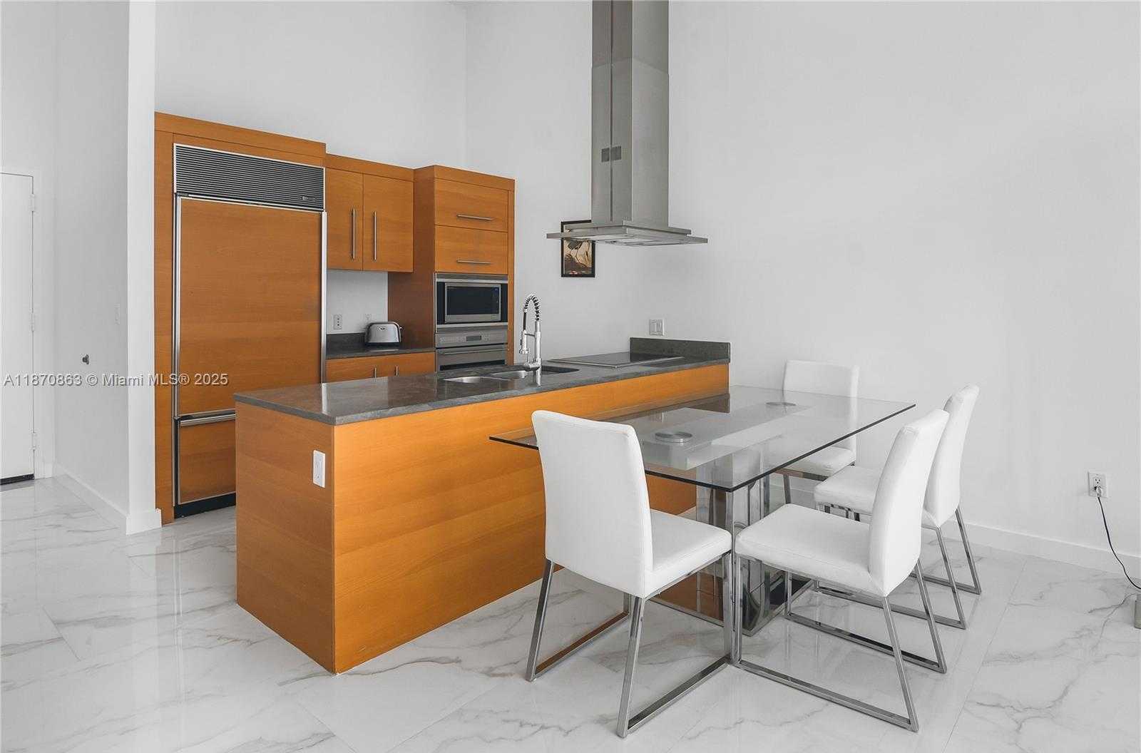 Small Image of 495 BRICKELL AVE #2207, Miami Number 6