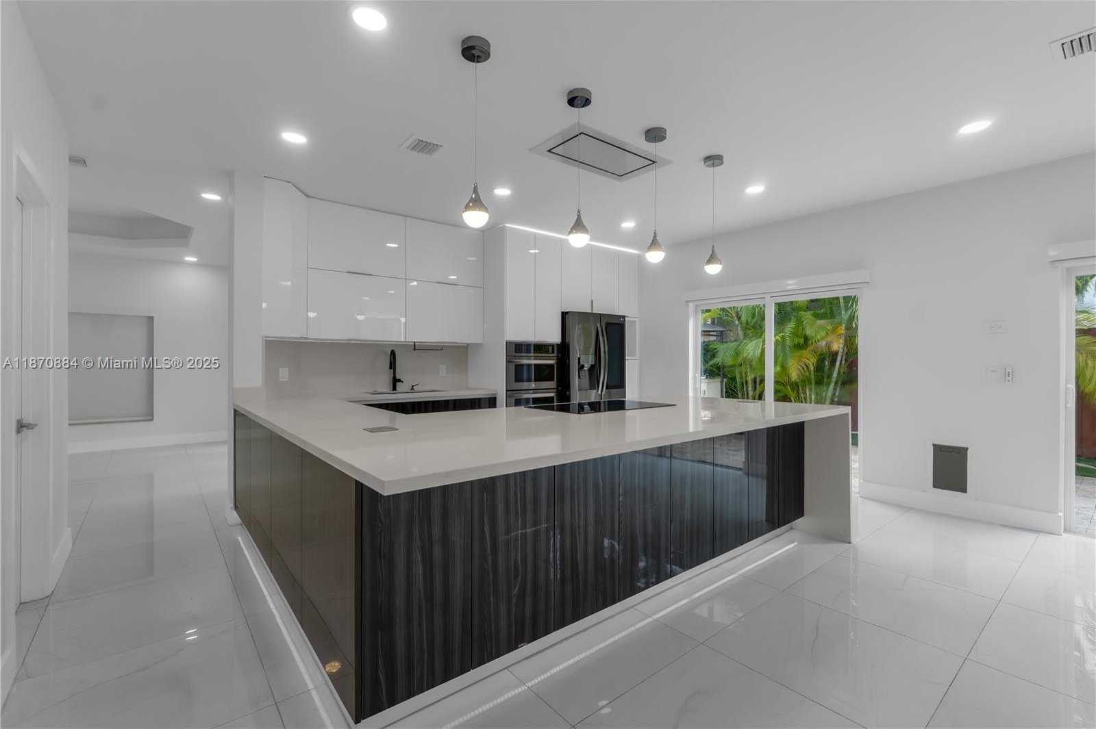 Small Image of 11230 NORTH WEST 59TH TER, Doral Number 10