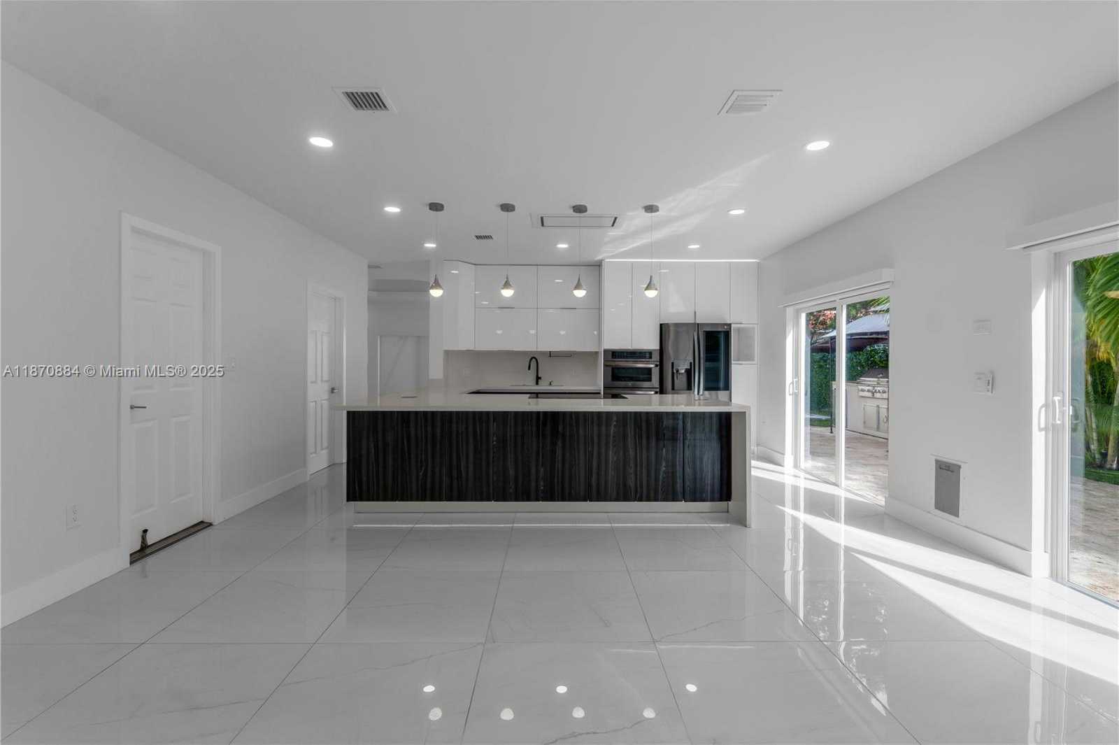 Small Image of 11230 NORTH WEST 59TH TER, Doral Number 12