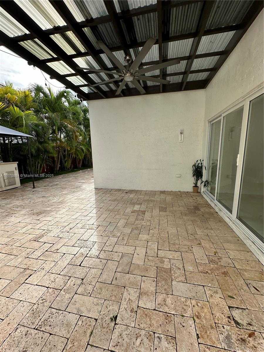 Small Image of 11230 NORTH WEST 59TH TER, Doral Number 23