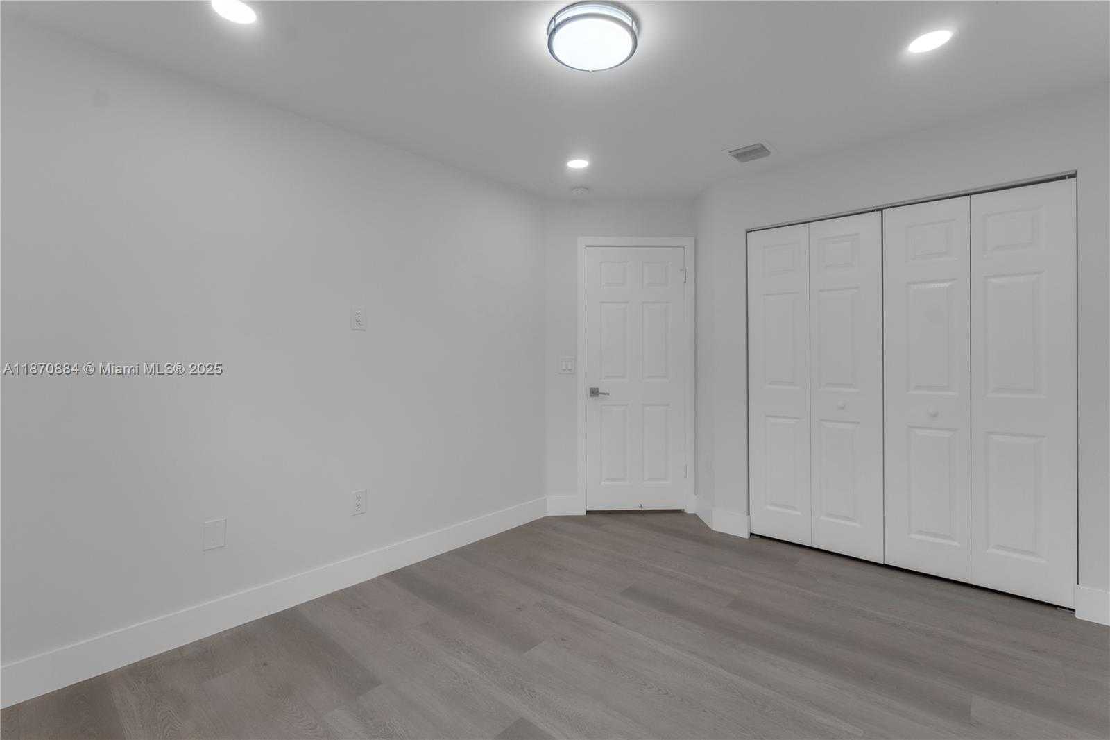 Small Image of 11230 NORTH WEST 59TH TER, Doral Number 24