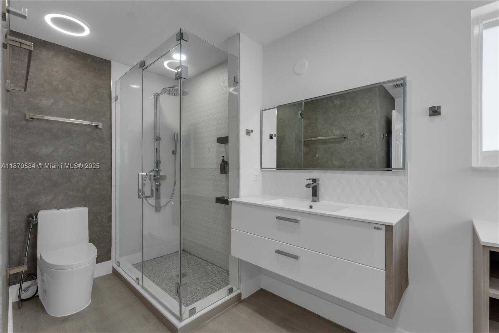 Small Image of 11230 NORTH WEST 59TH TER, Doral Number 30