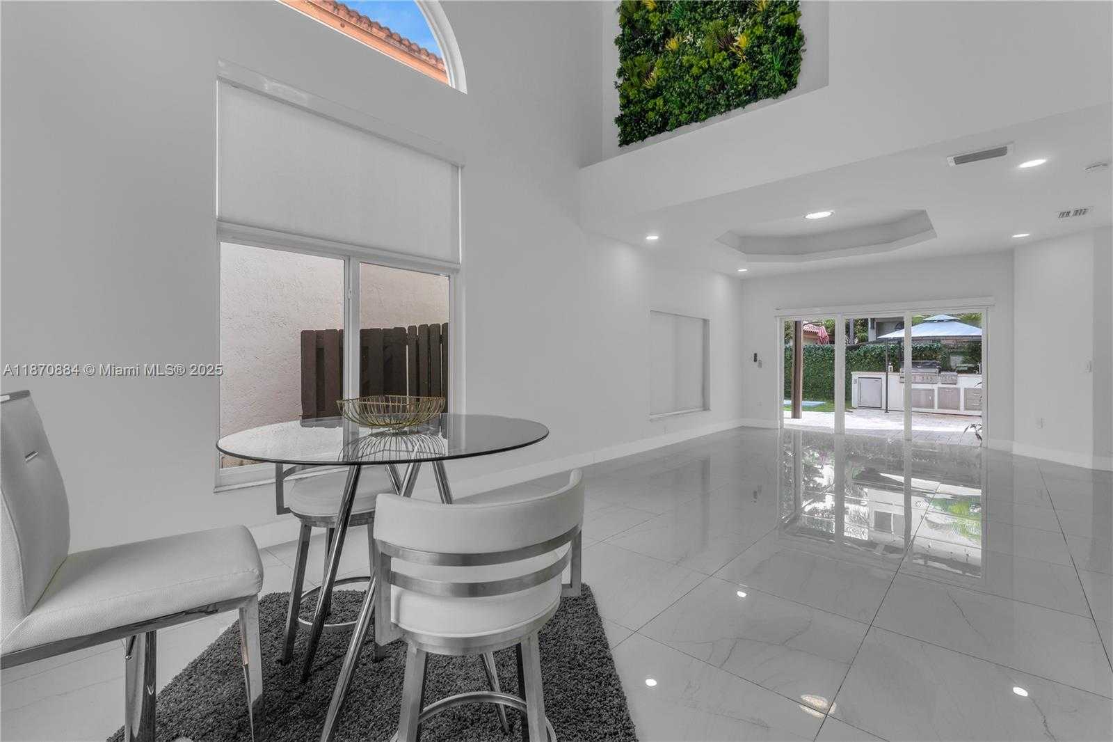 Small Image of 11230 NORTH WEST 59TH TER, Doral Number 8