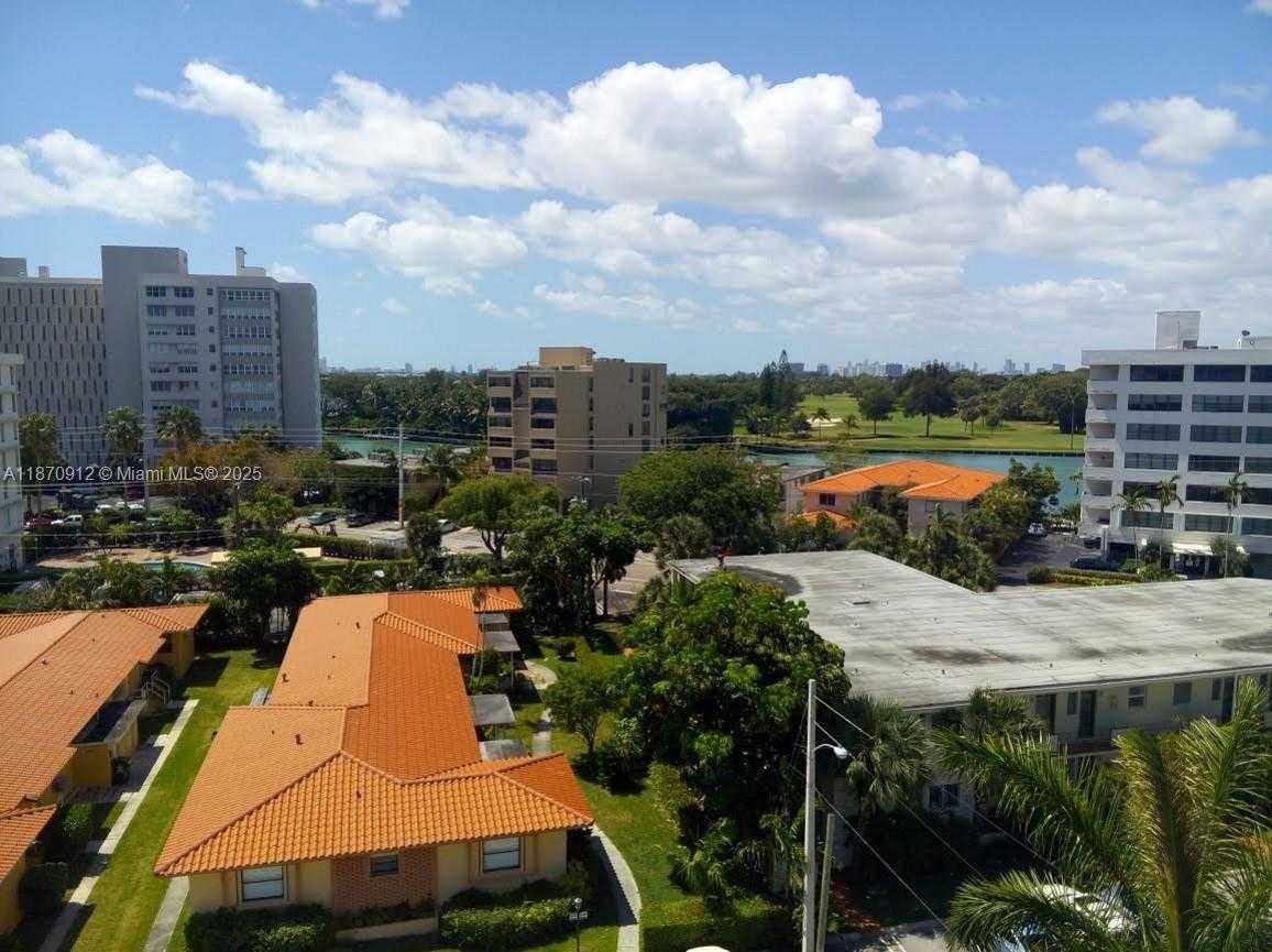 Small Image of 1075 92ND ST #502, Bay Harbor Islands Number 15