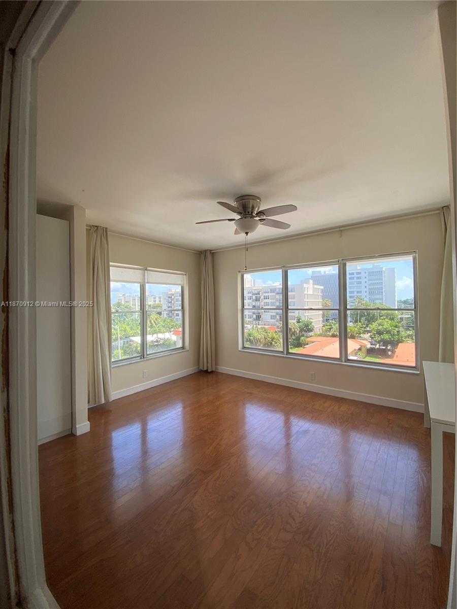 Small Image of 1075 92ND ST #502, Bay Harbor Islands Number 16