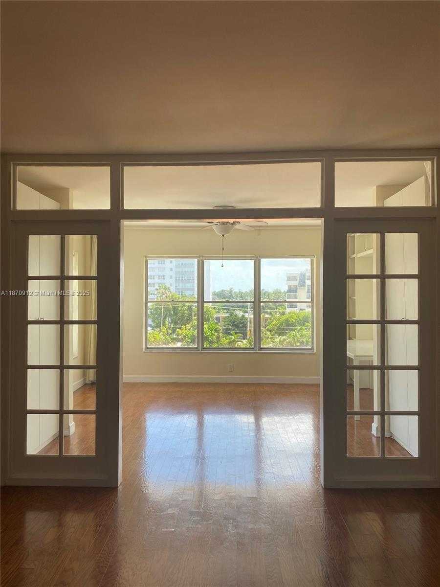 Small Image of 1075 92ND ST #502, Bay Harbor Islands Number 17