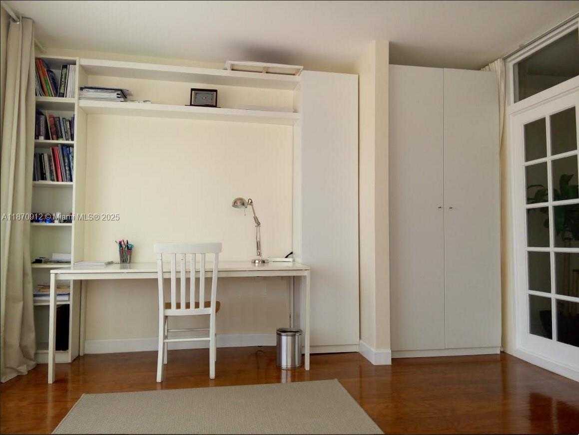 Small Image of 1075 92ND ST #502, Bay Harbor Islands Number 6