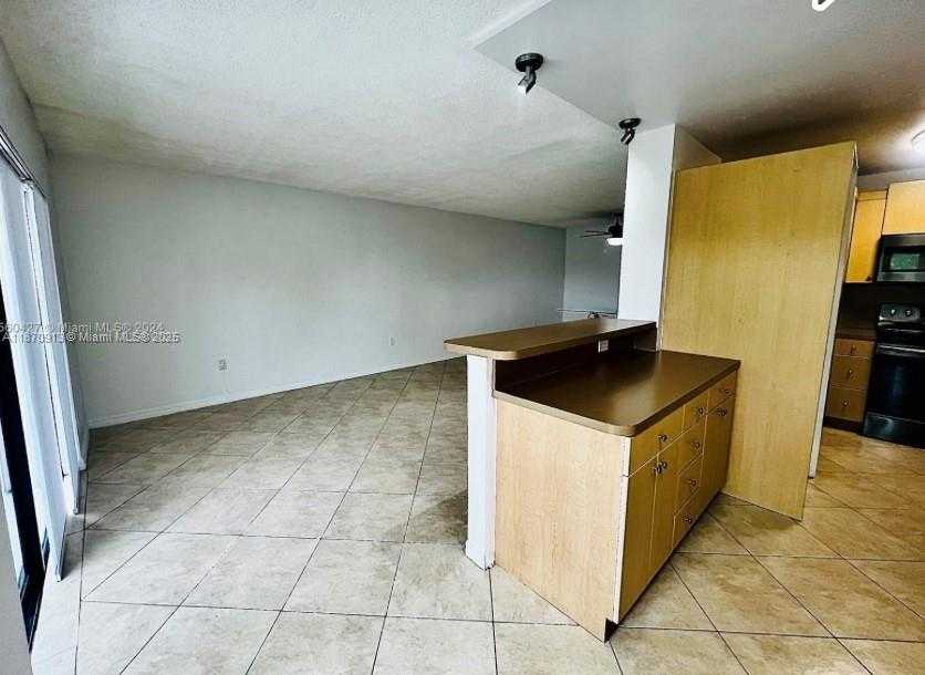 Small Image of 5800 SOUTH WEST 127TH AVE #2312, Miami Number 11