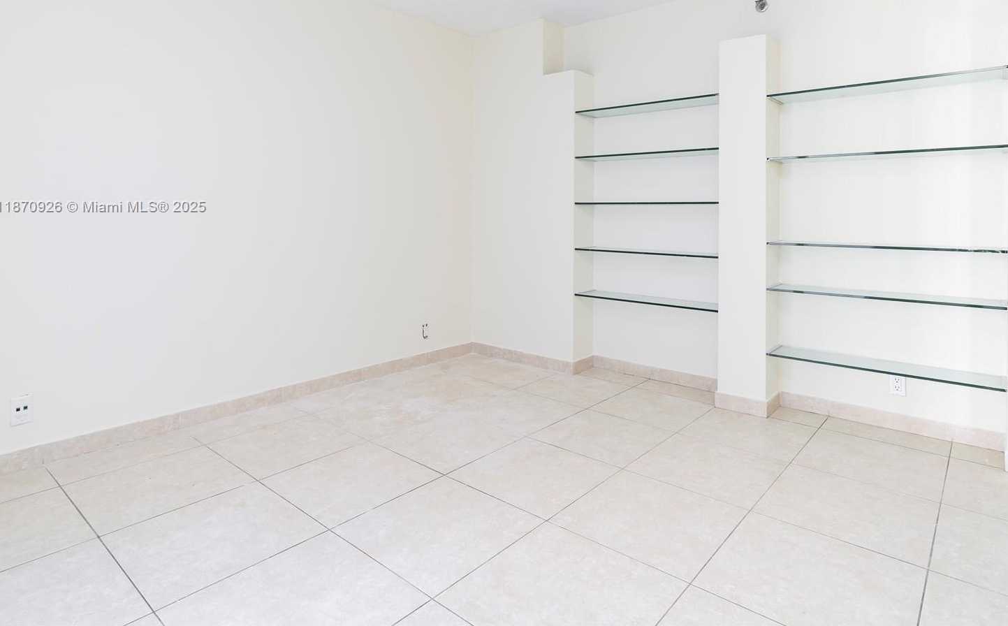 Small Image of 6767 COLLINS AVE #1907, Miami Beach Number 14