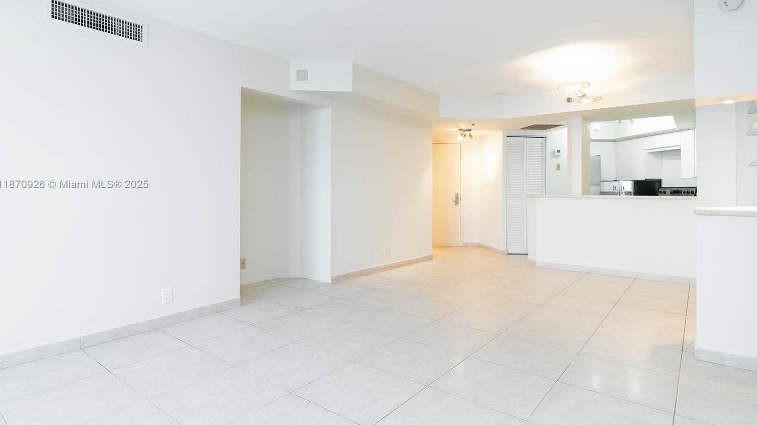 Small Image of 6767 COLLINS AVE #1907, Miami Beach Number 4