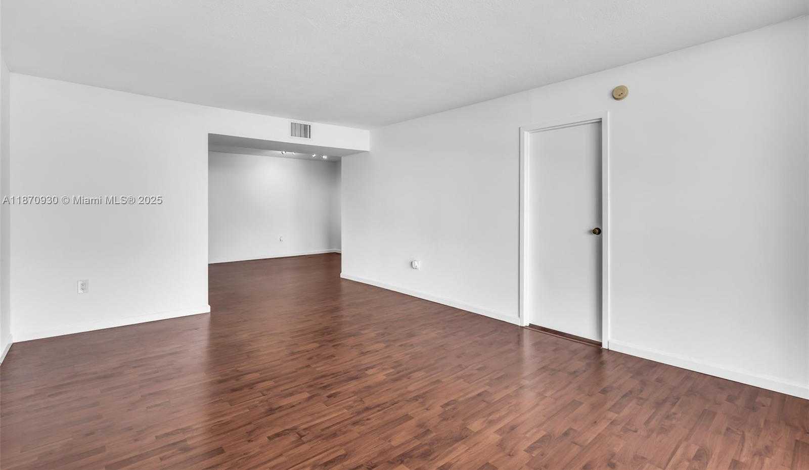 Small Image of 2333 BRICKELL AVE #2708, Miami Number 13