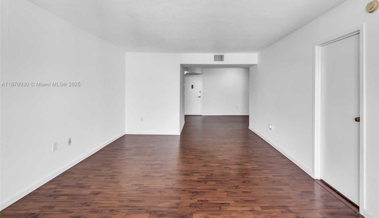 Small Image of 2333 BRICKELL AVE #2708, Miami Number 14