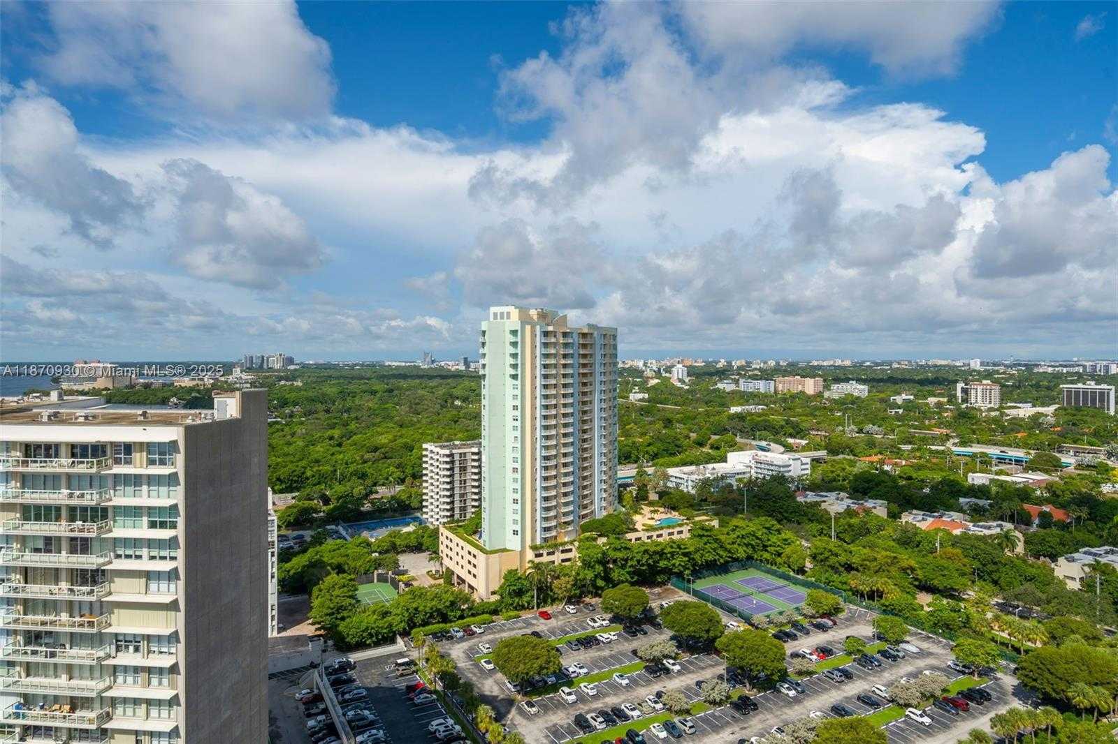Small Image of 2333 BRICKELL AVE #2708, Miami Number 27
