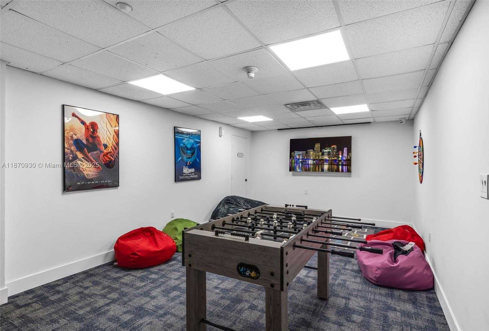 Small Image of 2333 BRICKELL AVE #2708, Miami Number 36