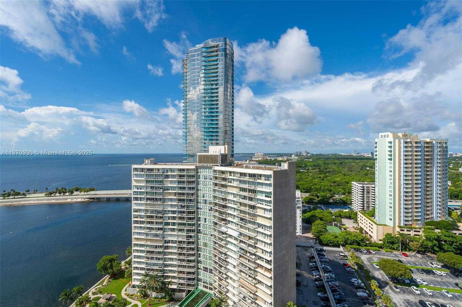 Small Image of 2333 BRICKELL AVE #2708, Miami Number 4
