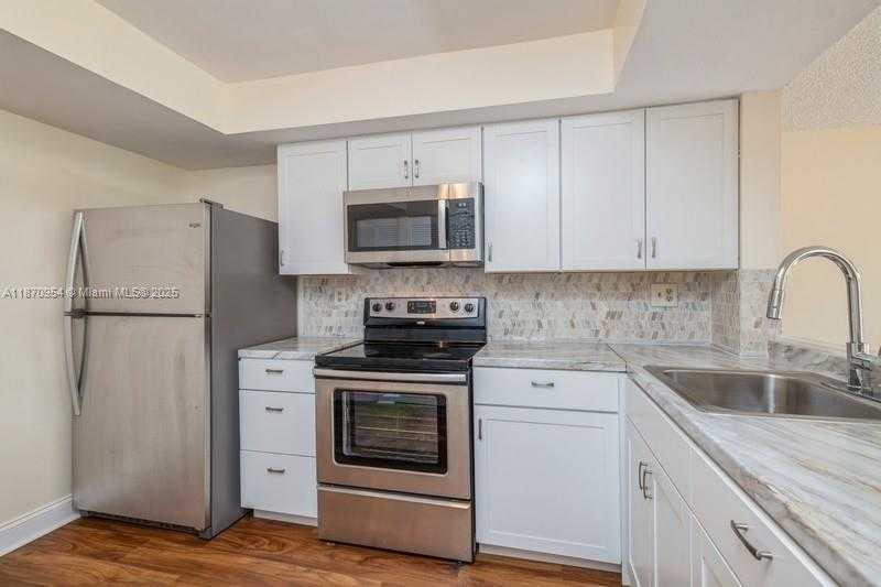 Small Image of 8860 SOUTH WEST 123RD CT #K305, Miami Number 17