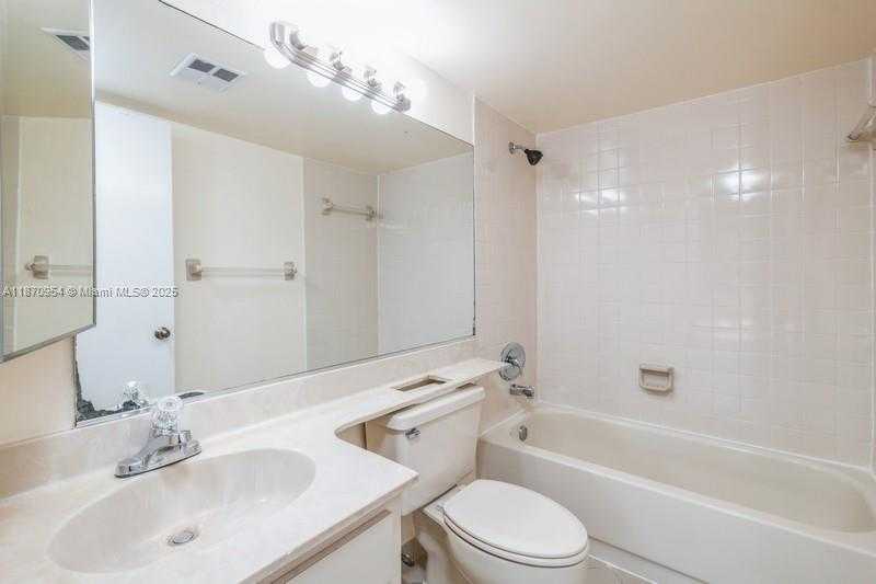 Small Image of 8860 SOUTH WEST 123RD CT #K305, Miami Number 22