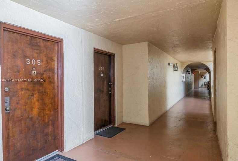 Small Image of 8860 SOUTH WEST 123RD CT #K305, Miami Number 4